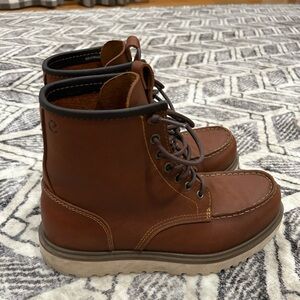 Ecco men’s staker moc toe boot